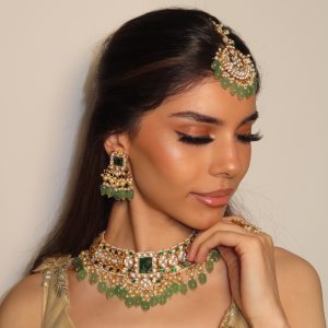 Anika Necklace Set