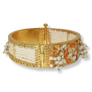 Aamni Bangle