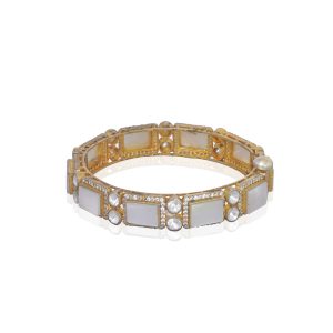 Aahana Mother of Pearl Bangle