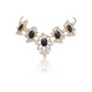 Aza Black Necklace Set