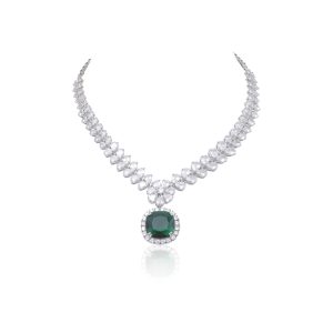 Nora Emerald Green Necklace Set